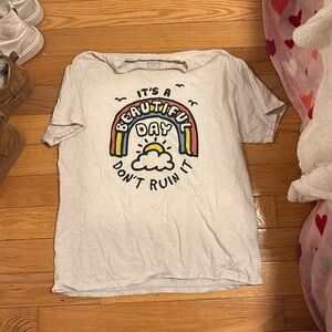 women’s t shirt